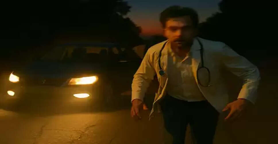 बिहार: प्रसिद्ध डॉक्टर का अपहरण, चलती कार से कूदकर भागे