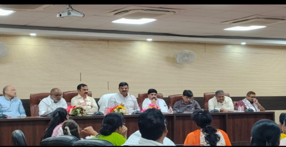 वाराणसी में पीएम मोदी के कार्यक्रम की तैयारी तेज, &lsquo;मातृशक्ति&rsquo; को सौंपी गई कमान