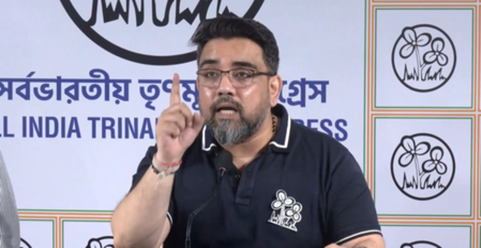 पश्चिम बंगाल चुनाव : विवादों में उत्तर प्रदेश के आईपीएस अधिकारी, टीएमसी ने दी चेतावनी