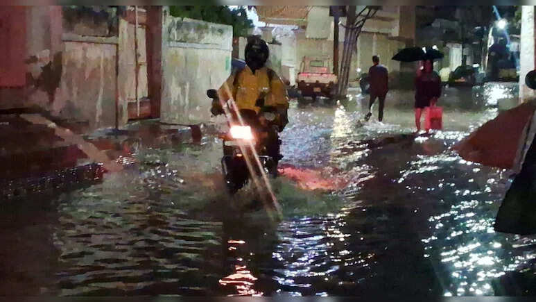 राजस्थान में मौसम ने बदली करवट, आंधी-बारिश और ओलावृष्टि से फसलों को भारी नुकसान