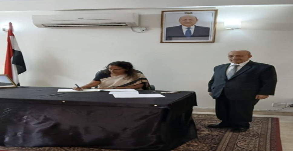 यमन दूतावास पहुंचीं विदेश मंत्रालय की सचिव श्रीप्रिया, पूर्व राष्ट्रपति हादी के निधन पर जताया गहरा दुख