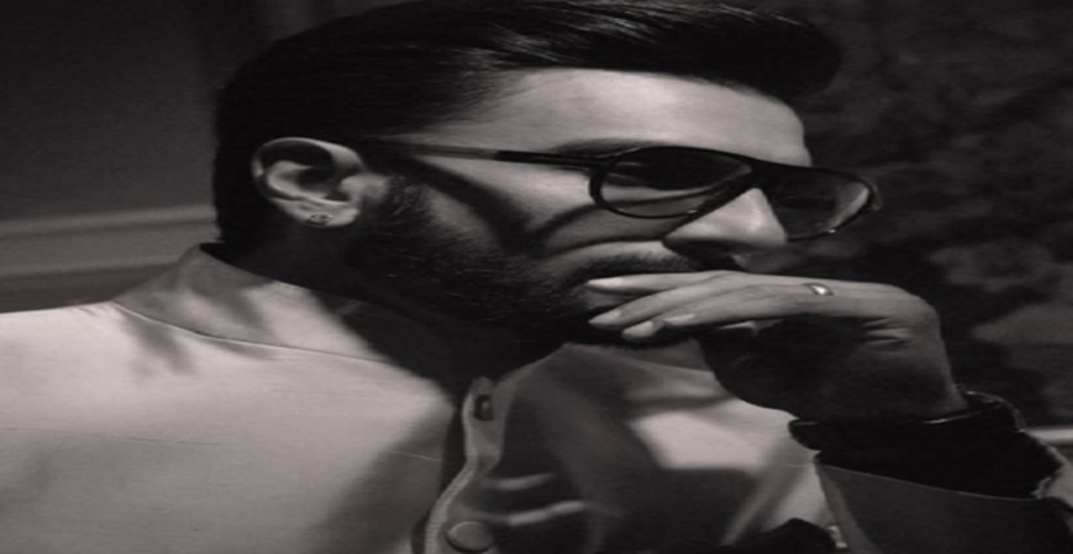 माफीनामे के शब्दों में बदलाव के लिए रणवीर सिंह तैयार, देवी की नकल उतारने के मामले में कोर्ट को दिया स्पष्टीकरण