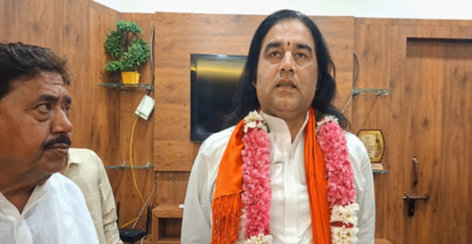 राम मंदिर चढ़ावा प्रकरण : देवकीनंदन ठाकुर बोले, पीएम मोदी और सीएम योगी न्याय सुनिश्चित करेंगे