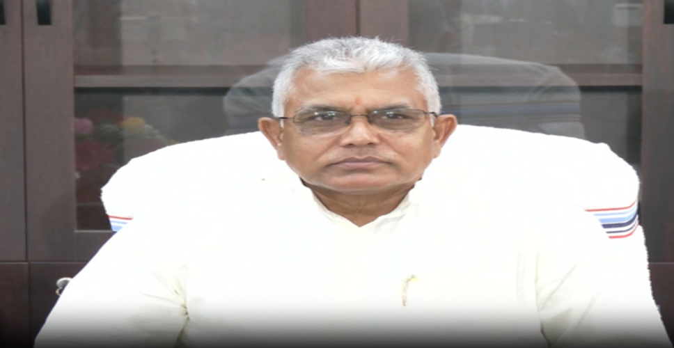 टीएमसी लूट और भ्रष्टाचार के आधार पर बनी पार्टी है, जितनी जल्दी खत्म हो, उतना बेहतर : दिलीप घोष