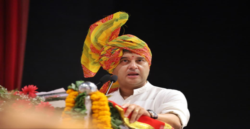 12 वर्षों में भारत ने स्थिरता और परिवर्तन का अद्भुत संगम देखा है: ज्योतिरादित्य सिंधिया