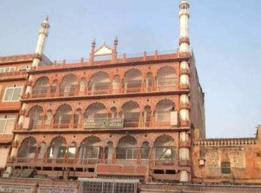 राजस्थान की 5 प्रमुख मस्जिदें और दरगाहें, जहां इतिहास और आस्था का अनोखा संगम दिखाई देता है
