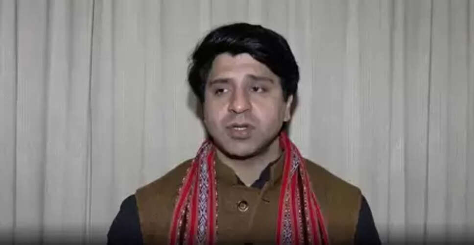 'राहुल गांधी असल में लीडर ऑफ प्रोपेगेंडा हैं', कर्नाटक सरकार के सर्वे के बाद शहजाद पूनावाला ने निशाना साधा