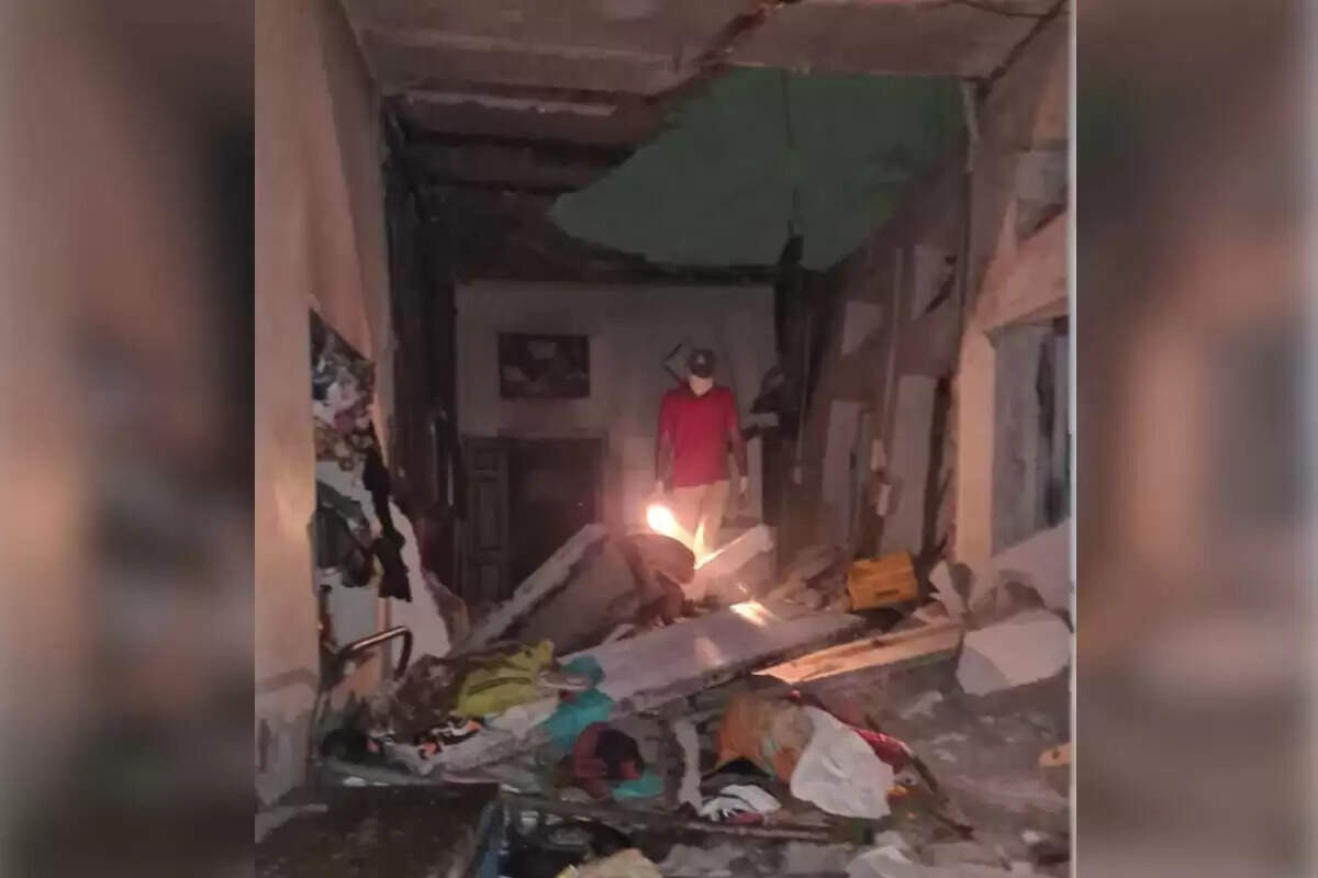 चित्तौड़गढ़ में गैस रेगुलेटर फटने से बुरी तरह झुलसा कॉलेज छात्र, वायरल वीडियो में देखें दिल दहलाने वाली घटना