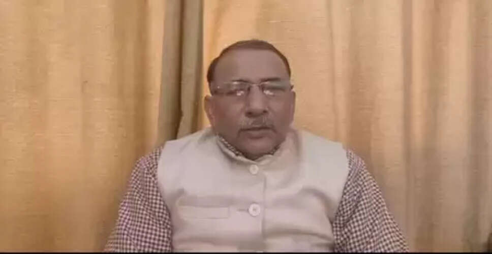 बिहार: बीएसएससी अध्यक्ष आलोक राज के इस्तीफे पर बवाल, राजद ने कहा- सरकार स्थिति स्पष्ट करे