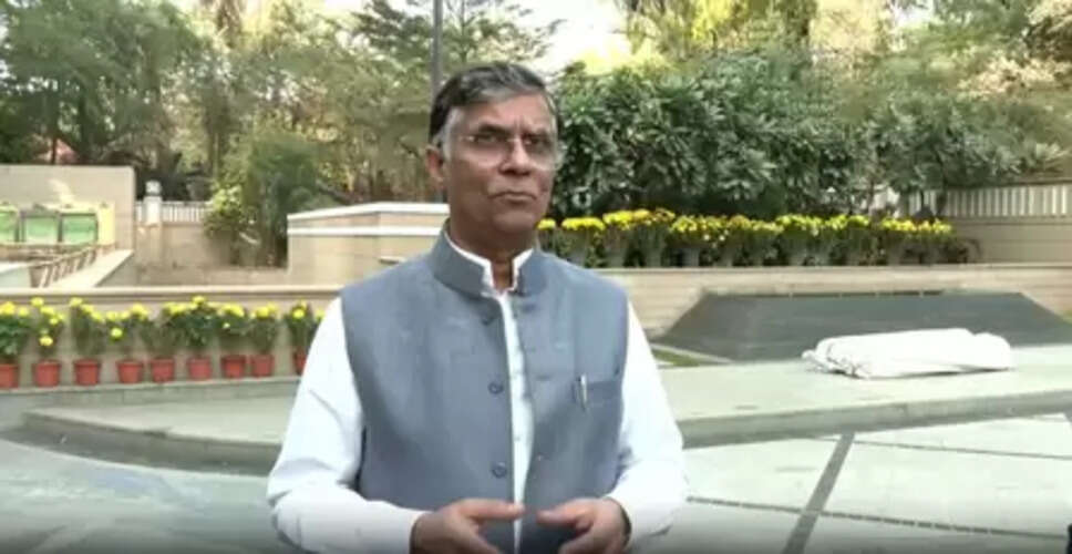 बांग्लादेश में अल्पसंख्यकों के खिलाफ अत्याचार पर कांग्रेस नेता बोले- सरकार को उठानी चाहिए आवाज