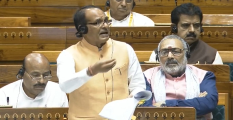 &lsquo;जी राम जी&rsquo; का विरोध गलत, 600 योजनाएं और संस्थान एक ही परिवार के नाम पर : शिवराज सिंह चौहान