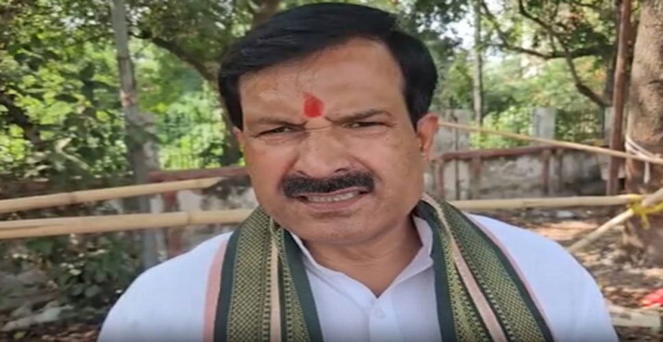 सीएम सम्राट चौधरी के बयान पर राजद नेता मृत्युंजय तिवारी ने कसा तंज, 'बिहार में बाबा-दादा अपराधी बन गए'