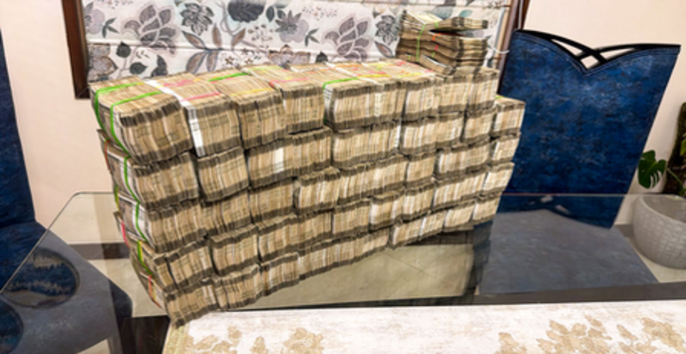 तमिलनाडु में अब तक नकदी सहित 1,200 करोड़ की सामग्री जब्त, मतदान से पहले तेज हुई कार्रवाई