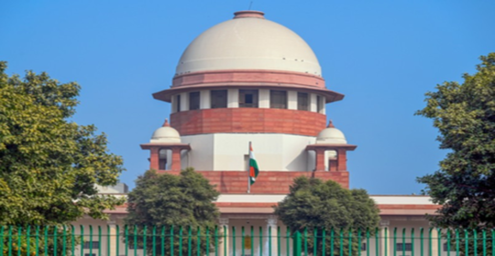 सुप्रीम कोर्ट ने हयात रीजेंसी होटल नीलामी मामले में दोहरे मापदंड पर उठाए सवाल, सरकार-बैंकों को जारी किया नोटिस