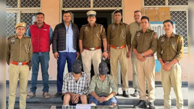 जयपुर में टैक्सी में लिफ्ट देने के बहाने अपहरण और लूट करने वाले शातिर गैंग का पर्दाफाश, ऐसे धरे गए आरोपी