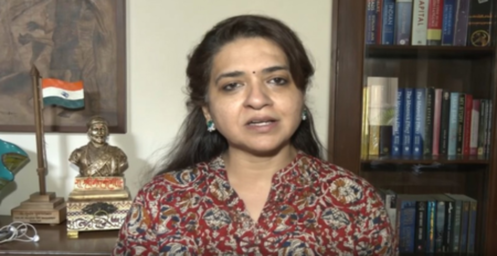 नरहरि जिरवाल मामले को लेकर विवाद तेज, शाइना एनसी ने की इस्तीफे की मांग