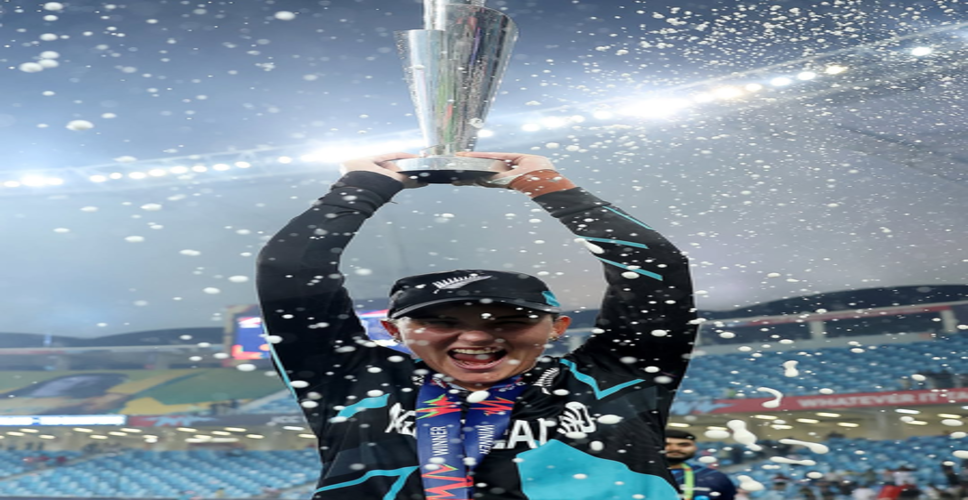 केर, मूनी और खाका 'आईसीसी विमेंस प्लेयर ऑफ द मंथ' अवॉर्ड के लिए नामित