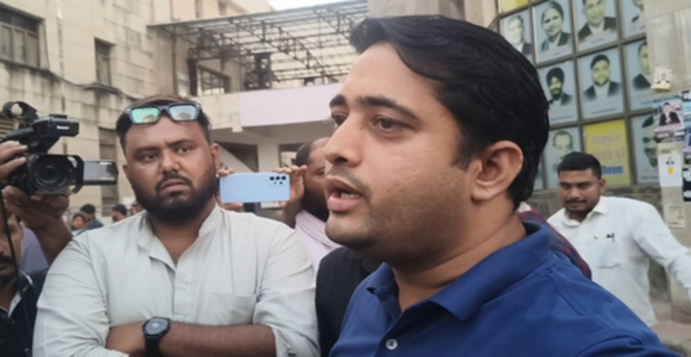 ट्विशा शर्मा केस : समर्थ के कोर्ट पहुंचने पर पीड़ित परिवार ने कहा, 'यह सब बिना किसी रणनीति के नहीं हो सकता'