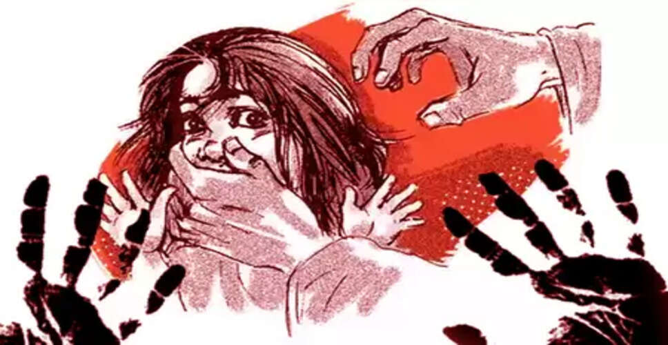 दिल्ली के नांगलोई इलाके में चलती बस में महिला के साथ गैंगरेप, दो आरोपी गिरफ्तार
