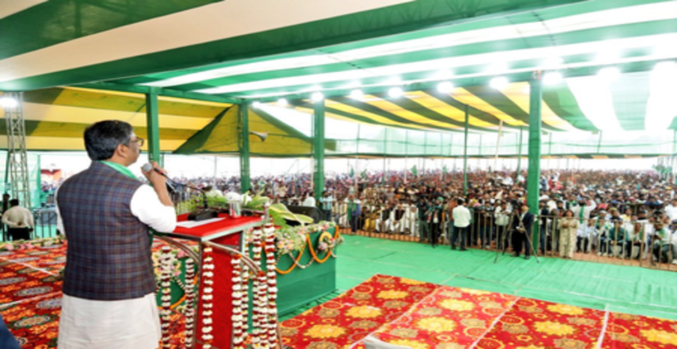 केंद्र ने लंबे समय से झारखंड के हक और हिस्से का पैसा रोक रखा है : सीएम हेमंत सोरेन