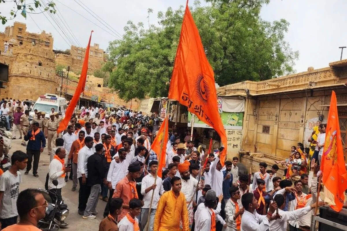 होम अष्टमी पर श्रद्धा का उमड़ा सैलाब, मंदिरों में भक्तों की भीड़