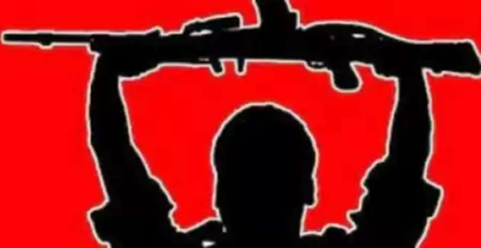 बीजापुर में 34 माओवादियों ने किया आत्मसमर्पण, 84 लाख रुपये के थे इनामी; "पूना मारगेम" अभियान से मिली प्रेरणा