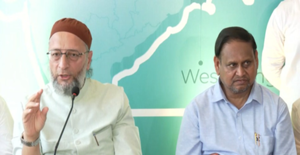 पश्चिम बंगाल चुनाव से पहले असदुद्दीन ओवैसी और हुमायूं कबीर साथ आए, कहा-कभी नहीं टूटेगा यह गठबंधन