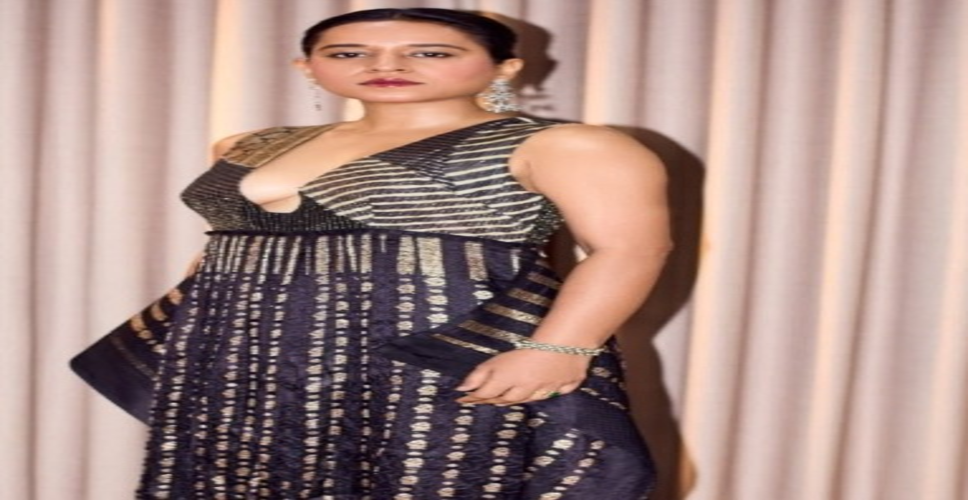 सनी देओल की आंखों पर बैठी थी मक्खी, फिर भी नहीं रोका शॉट: तिलोत्तमा शोम