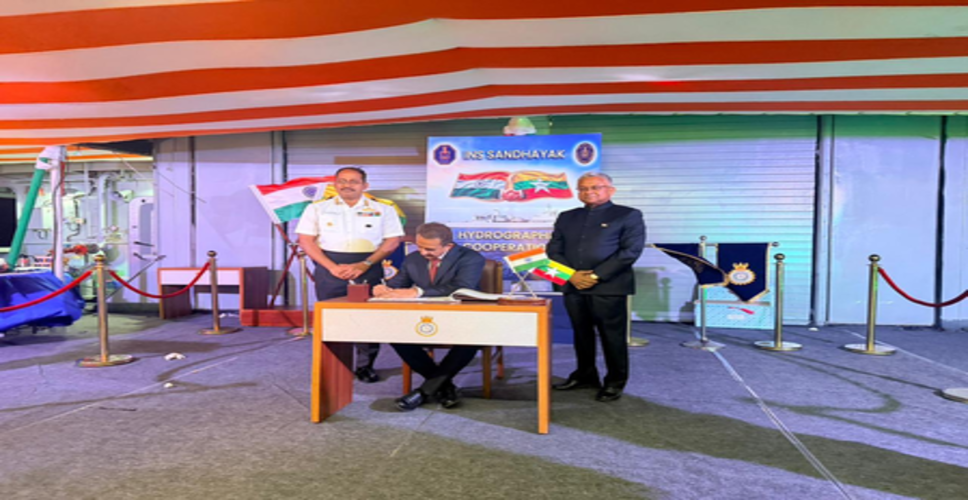 म्यांमार दौरे पर विदेश राज्य मंत्री कीर्ति वर्धन सिंह, यांगून में आईएनएस संध्याक पर &lsquo;डेक रिसेप्शन&rsquo; में हुए शामिल