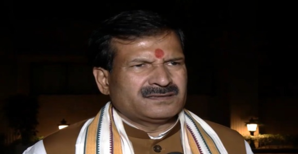 'यह बेहद घटिया और सस्ती राजनीति है', लालू यादव की सुरक्षा में कटौती पर भड़के मृत्युंजय तिवारी