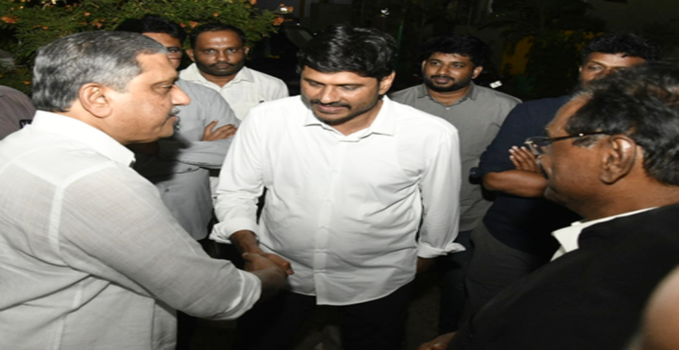 सीएम नायडू पर आपत्तिजनक पोस्ट मामला: जगन के सहयोगी पुडी श्रीहरि को कोर्ट से जमानत