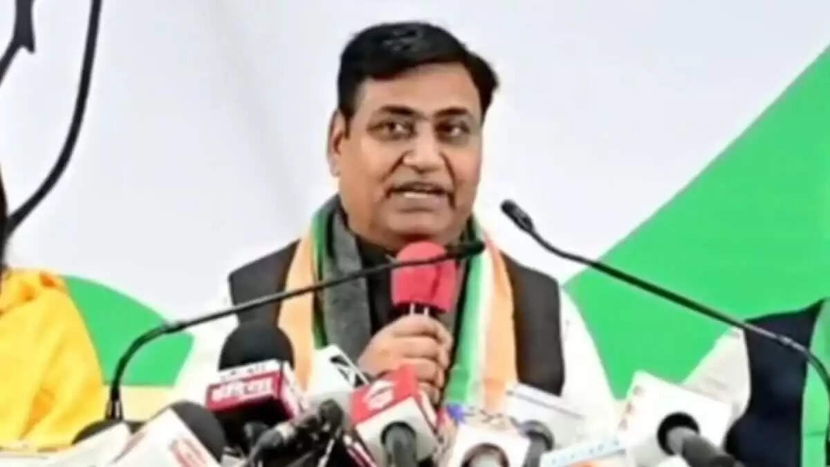 एसआईआर में गड़बड़ी के कांग्रेस ने बीजेपी पर लगाए गंभीर आरोप, वीडियो में देखें डोटासरा बोले— फर्जी हस्ताक्षरों से भरे गए हजारों फॉर्म