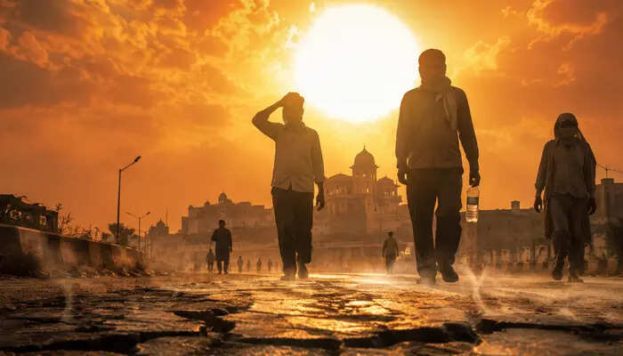 राजस्थान में भीषण गर्मी का कहर: 47°C तक पहुंचा पारा, वीडियो में जाने कई जिलों में हीटवेव अलर्ट जारी
