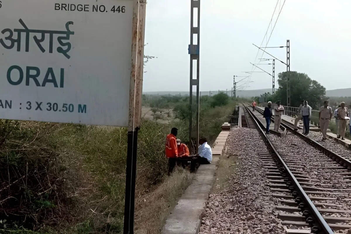 कोटा-चित्तौड़ रेलवे ट्रैक पर बड़ा हादसा टला, ट्रेन को डिरेल करने की साजिश नाकाम