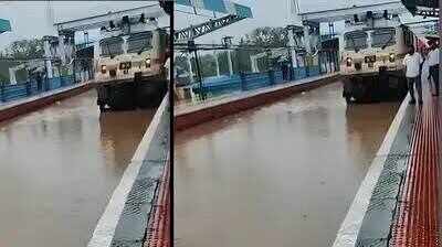 राजस्थान में मानसून का कहर जारी: कई जिलों में ऑरेंज अलर्ट, वीडियो में देंखे महाराष्ट्र की बारिश से 4 ट्रेनें रद्द; 10 जुलाई तक भारी बारिश की चेतावनी