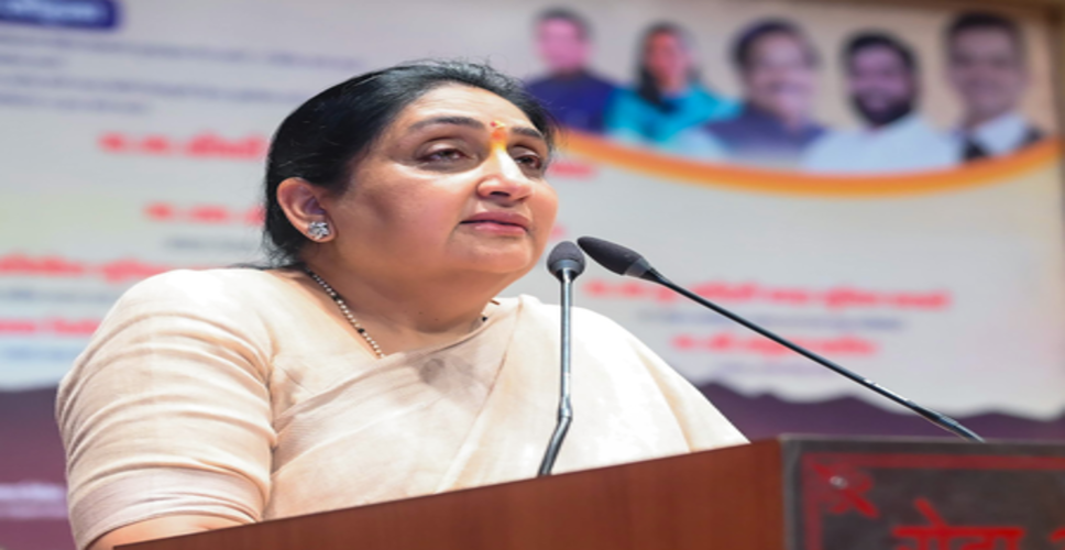 महाराष्ट्र: सुनेत्रा पवार ने एनसीपी कार्यकर्ताओं से एसआईआर को गंभीरता से लेने को कहा