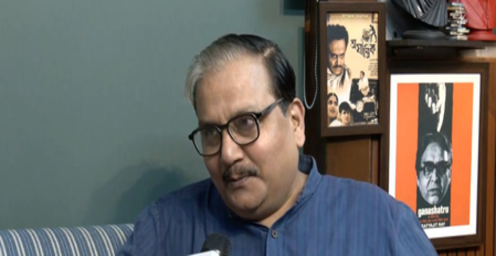 मनोज झा ने सिलेबस से जिन्ना को हटाने की मांग पर उठाए सवाल, बोले-इतिहास की सर्जरी संभव नहीं