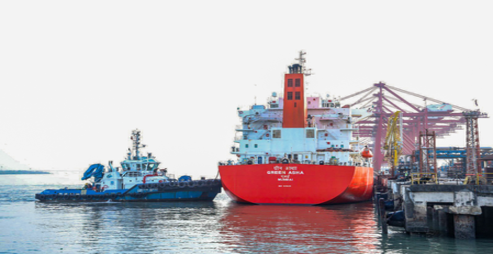 खाड़ी और पश्चिम एशिया क्षेत्र में सभी भारतीय नाविक सुरक्षित, 2 हजार से अधिक लोग लौटे: केंद्र सरकार