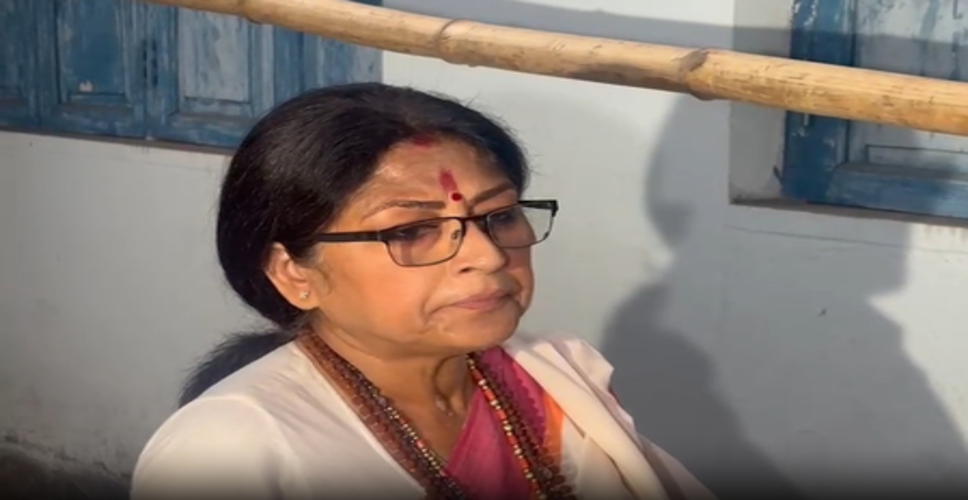 बंगाल चुनाव: रूपा गांगुली ने कहा- 'टीएमसी का खेल नहीं चलेगा', स्वपन दासगुप्ता ने जताई हिंसा-मुक्त चुनाव की उम्मीद