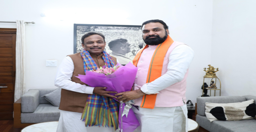 नई दिल्ली में सीएम सम्राट चौधरी ने विनोद तावड़े से की मुलाकात