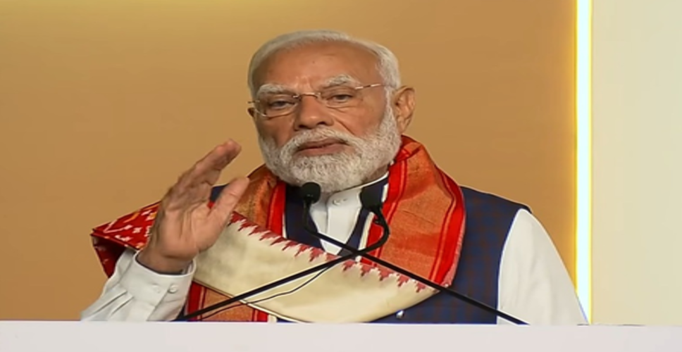 पीएम मोदी ने हैदराबाद में कई विकास परियोजनाओं का शुभारंभ किया, बोले- केंद्र सरकार तेज गति से काम करती रहेगी