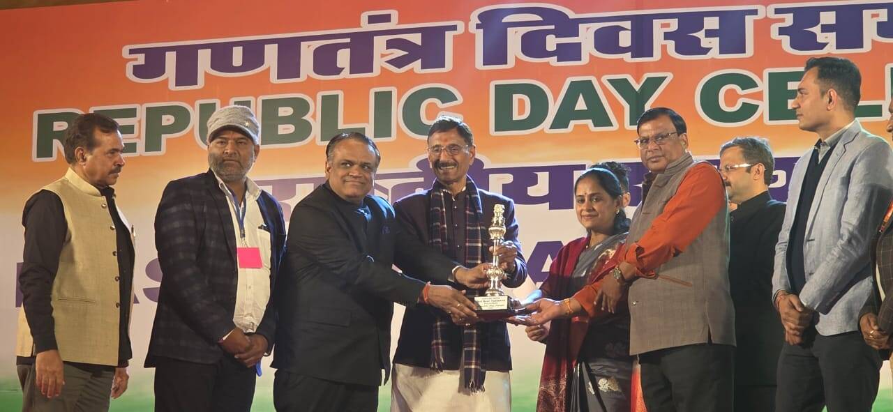 वीडियो में देखें गणतंत्र दिवस परेड में राजस्थान की झांकी को मिला पॉपुलर चॉइस तृतीय पुरस्कार