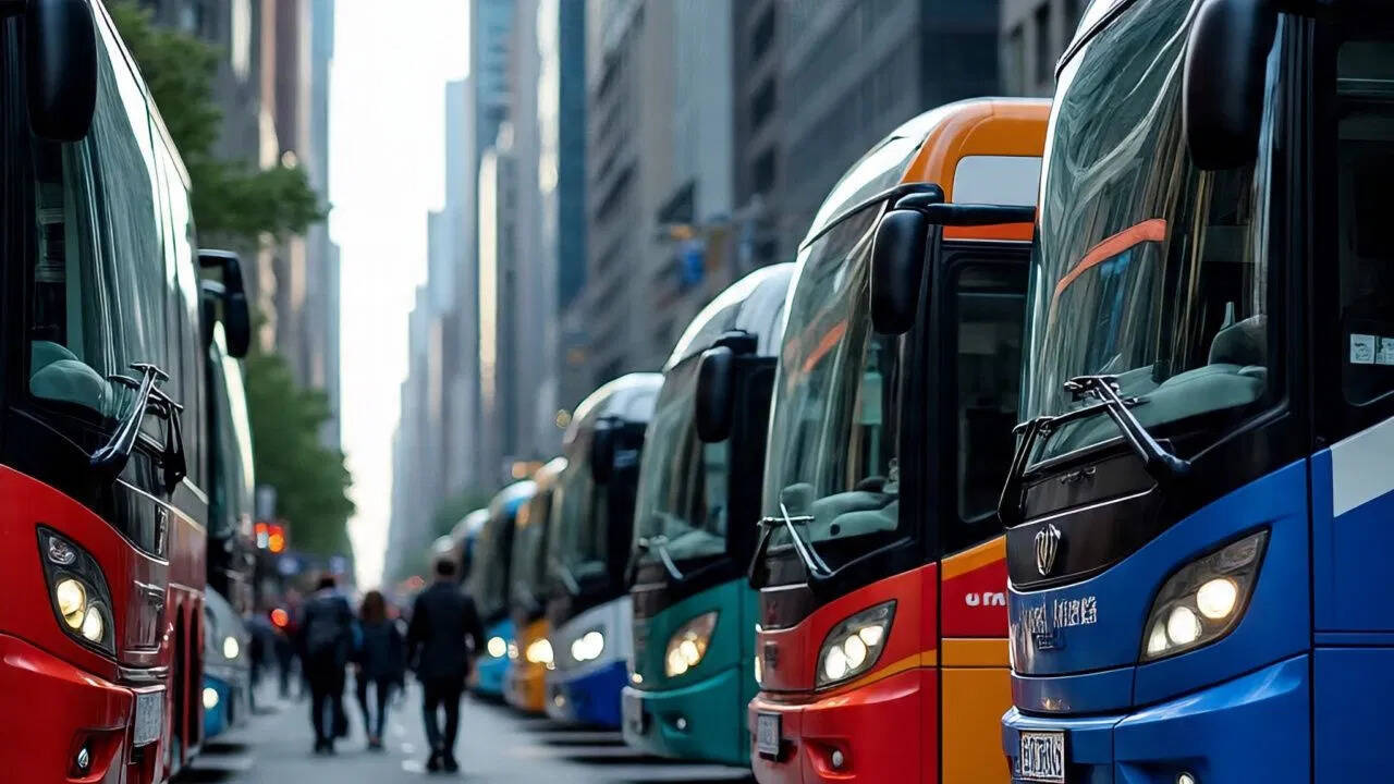 राजस्थान में निजी बस संचालकों की अनिश्चितकालीन हड़ताल, लाखों यात्री प्रभावित