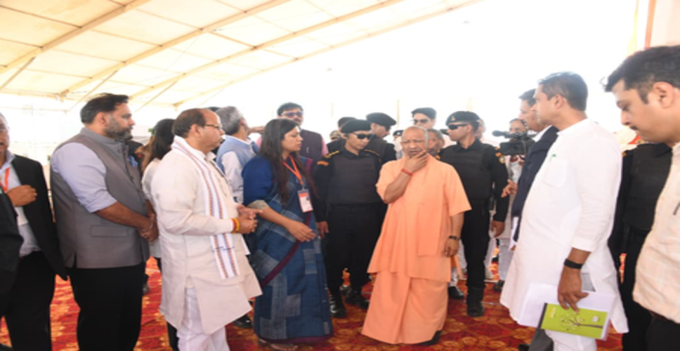 सीएम योगी ने जेवर एयरपोर्ट के लोकार्पण की तैयारी का लिया जायजा, पीएम मोदी 28 मार्च को करेंगे उद्घाटन