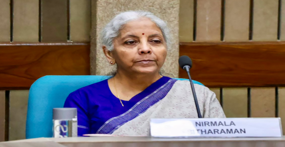 भारत की मजबूत राजकोषीय स्थिति आरबीआई को ज्&zwj;यादा नीतिगत गुंजाइश देती है: वित्त मंत्री सीतारमण