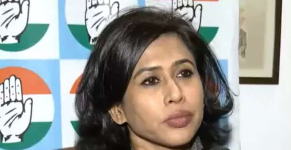 कांग्रेस नेता शमा मोहम्मद ने कहा, एसआईआर गलत है