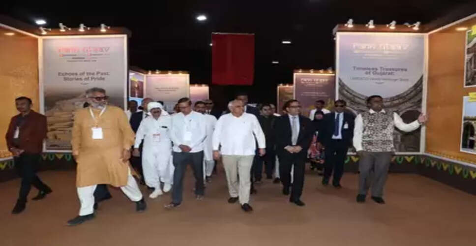 कच्छ के सफेद रण में खूबसूरत सनसेट, मुख्यमंत्री भूपेंद्र पटेल ने देखा शानदार नजारा