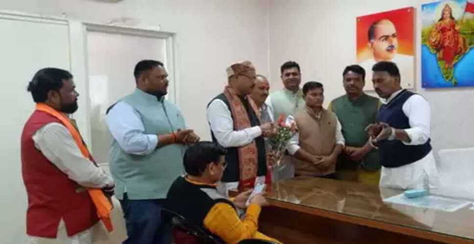 मध्य प्रदेश में भाजपा कार्यकर्ताओं से मिल रहा योजनाओं का फीडबैक: तुलसी सिलावट