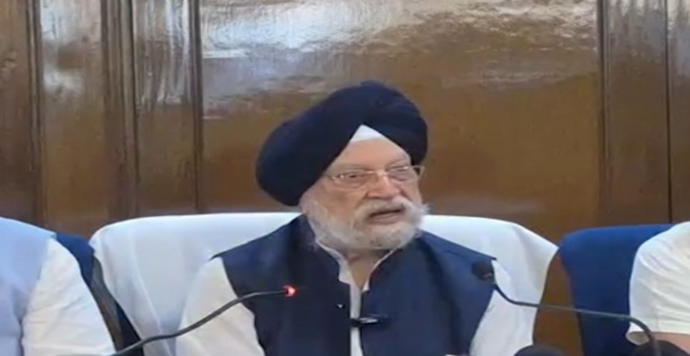 मई 2022 से मई 2026 तक दुनिया में बढ़े पेट्रोल के दाम, भारत में 3.1 प्रतिशत घटे: हरदीप सिंह पुरी