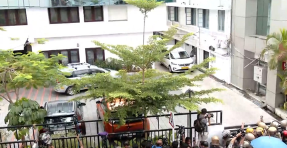 वीणा विजयन और सीएमआरएल धोखाधड़ी मामले में ईडी की छापेमारी, एफडी और निवेश दस्तावेज जब्त